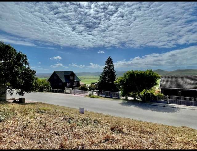 LAND FOR SALE IN FRAAIUITSIG